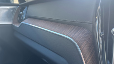 Volvo XC60 2.0 T8 [455] RC PHEV Ultimate Dark 5dr AWD Gtron Estate